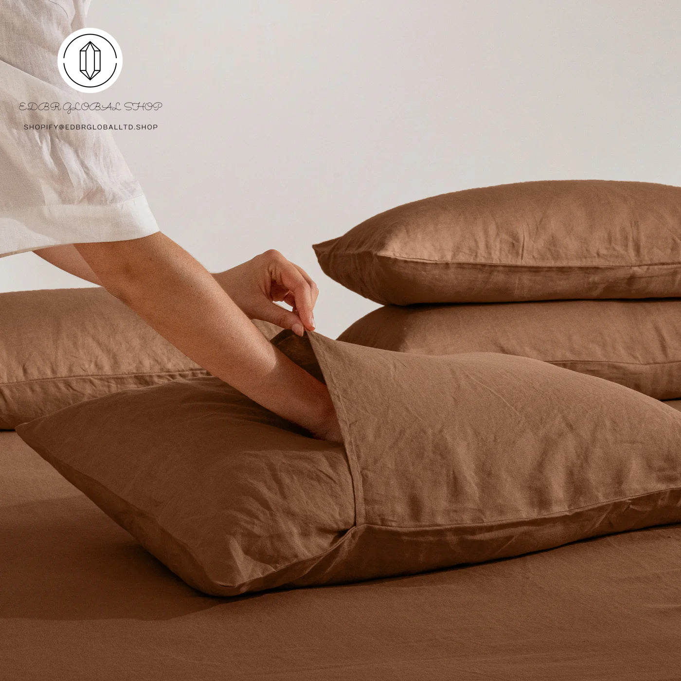 EDBR GLOBAL French Flax Linen Sheet Set in Hazelnut